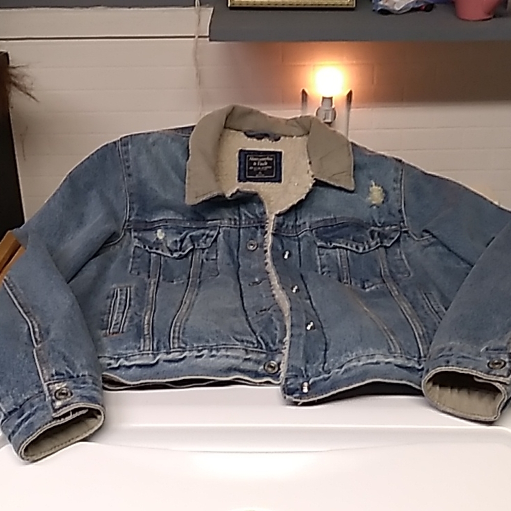 Ambercrombie and Fitch distressed sherpa denim jacket
